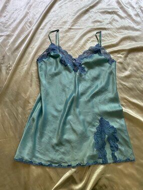 Vintage y2k Victoria's Secret Blue Lace Trim Babydoll Slip Medium 2003